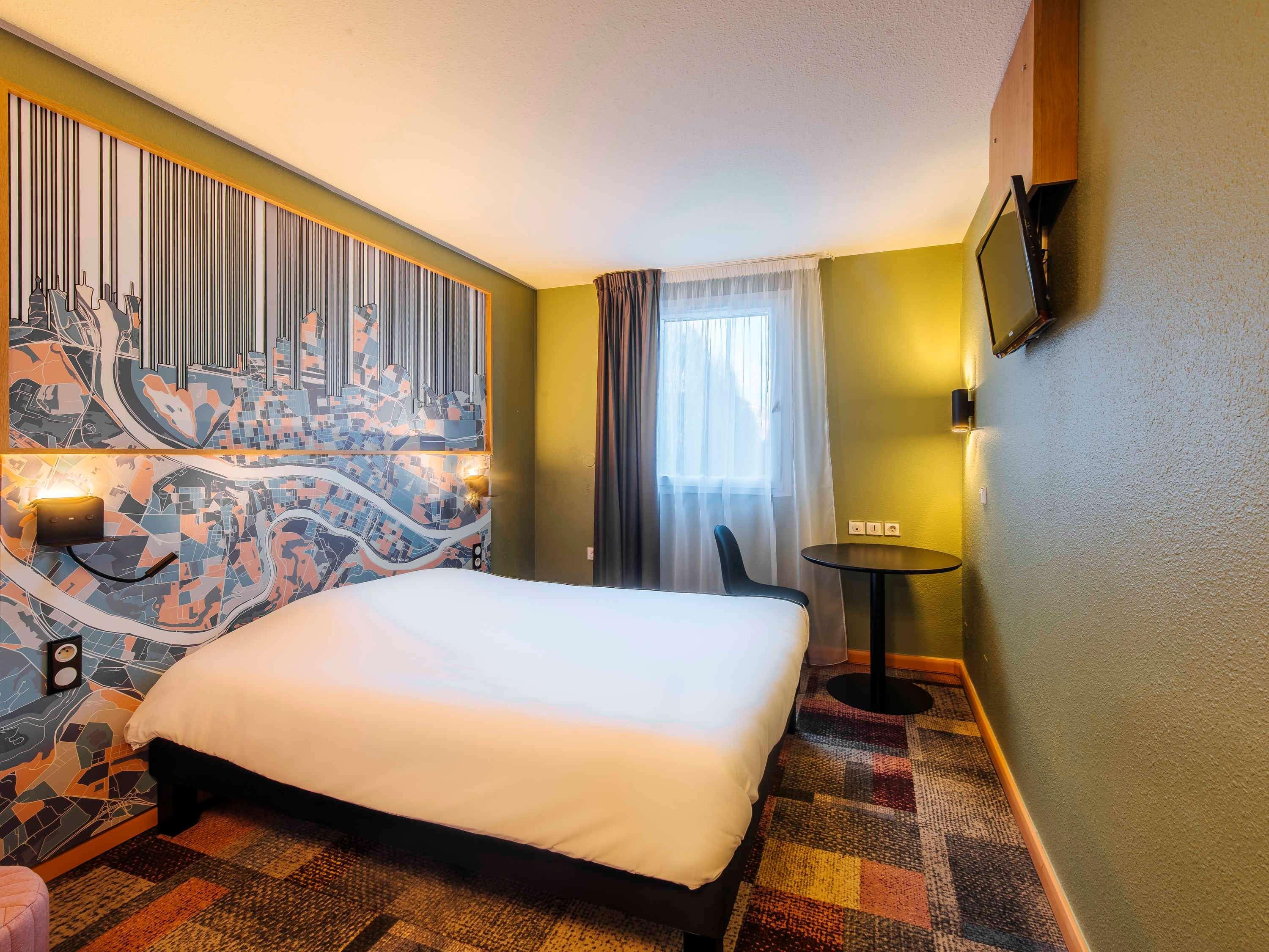 Ibis Styles Lyon Croix Rousse Hotell Exteriör bild