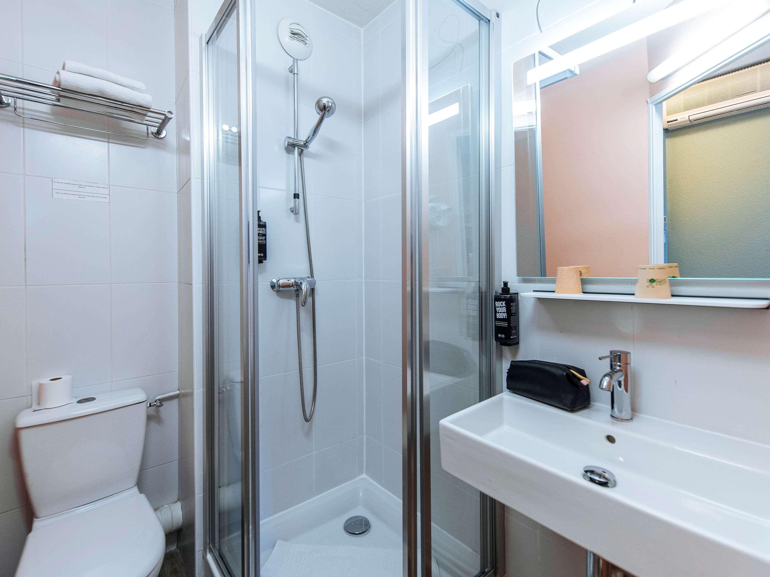 Ibis Styles Lyon Croix Rousse Hotell Exteriör bild