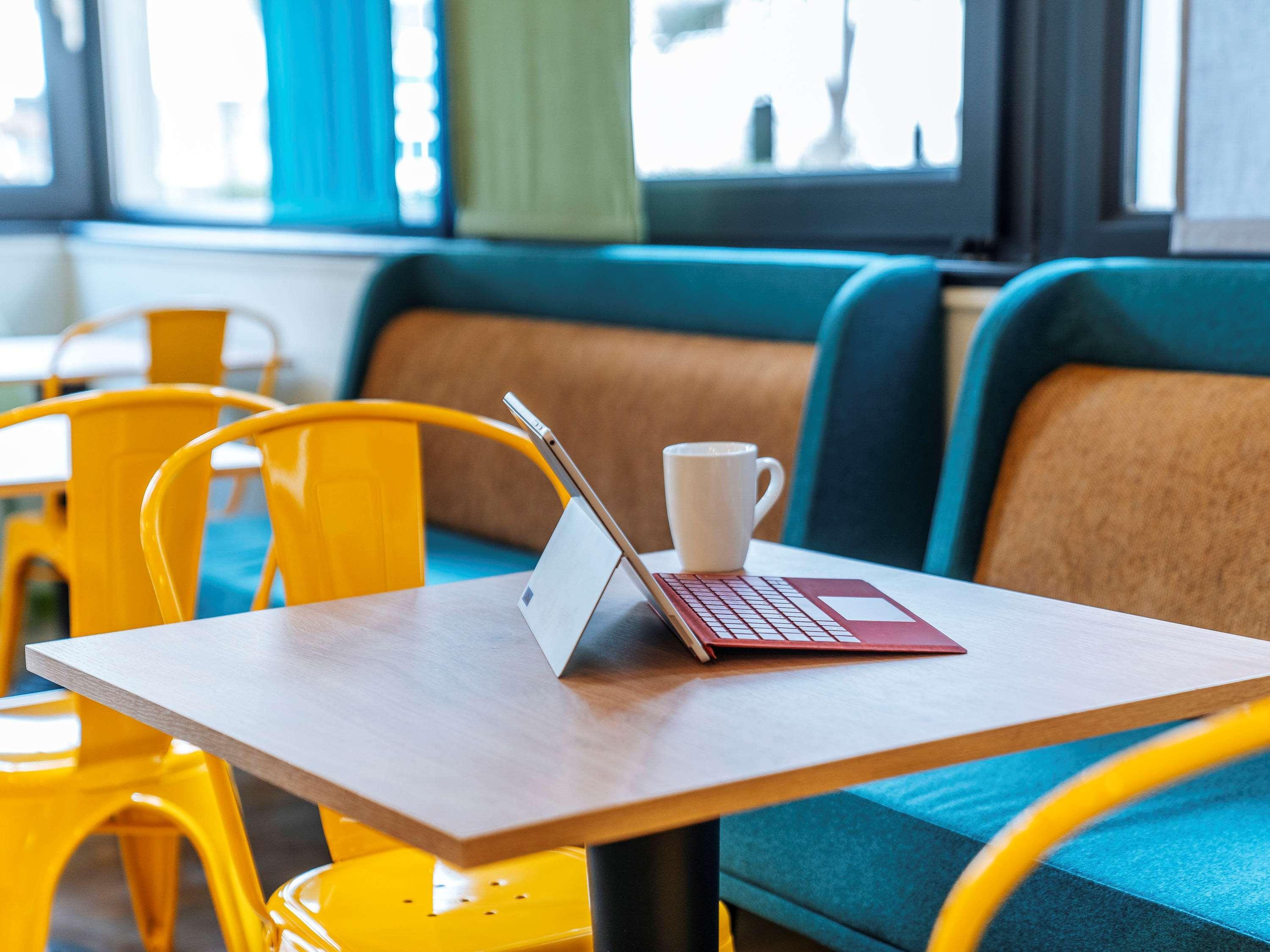 Ibis Styles Lyon Croix Rousse Hotell Exteriör bild